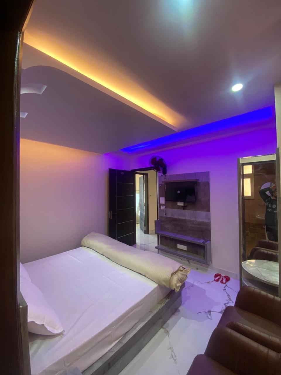 Hotel Harmony Heights Shimla Esterno foto