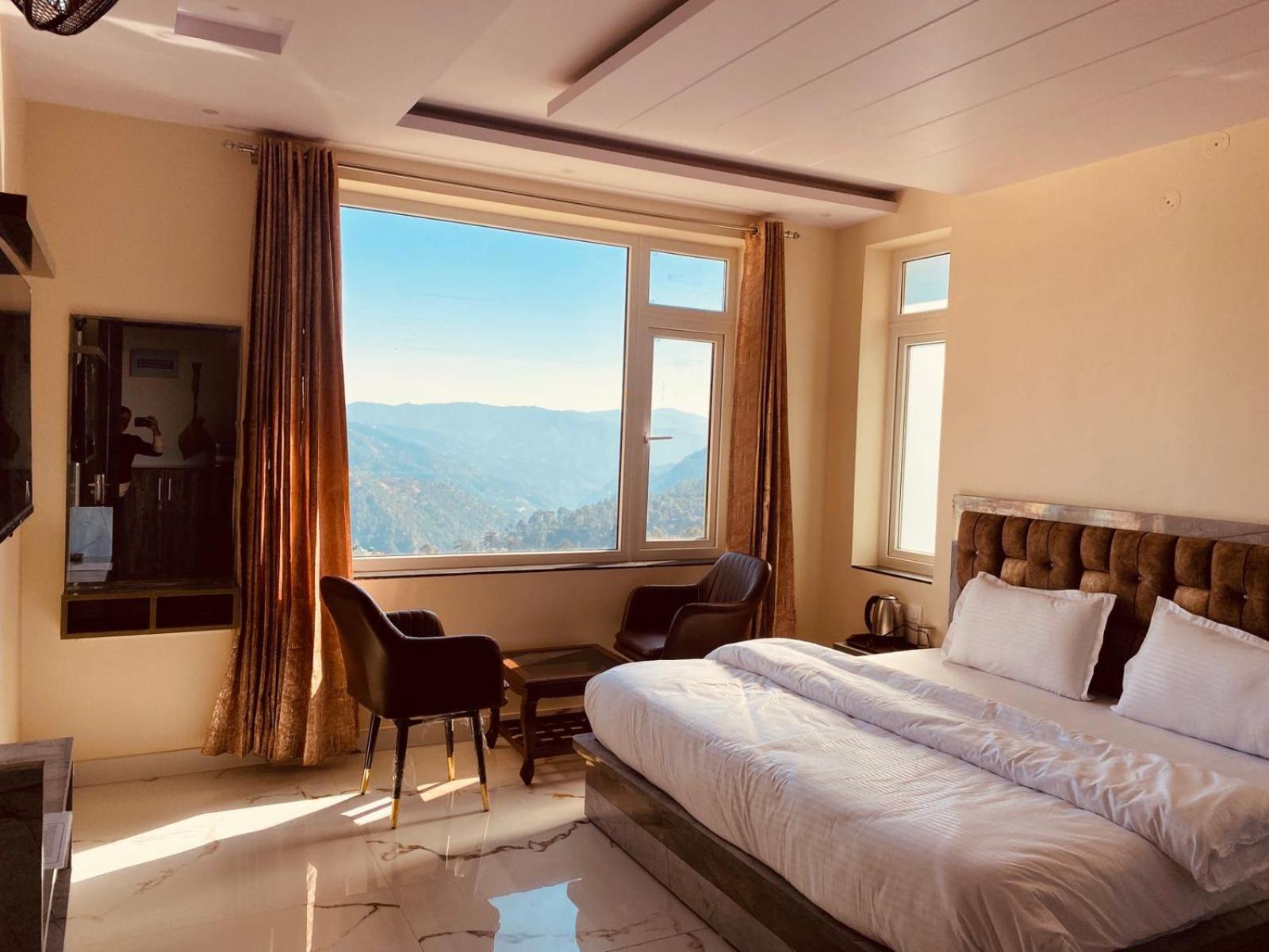 Hotel Harmony Heights Shimla Esterno foto