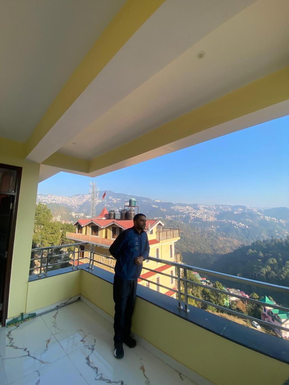 Hotel Harmony Heights Shimla Esterno foto